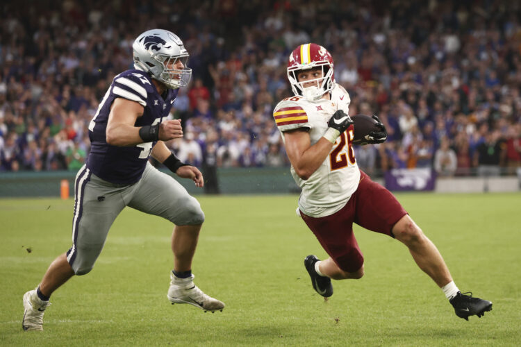 Rocco Becht stars as No. 22 Iowa State beats No. 17 Kansas State 24